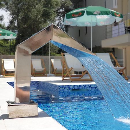 Grejm Lux Family Apartments Petrovac المظهر الخارجي الصورة