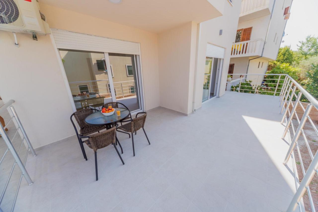Grejm Lux Family Apartments Petrovac المظهر الخارجي الصورة