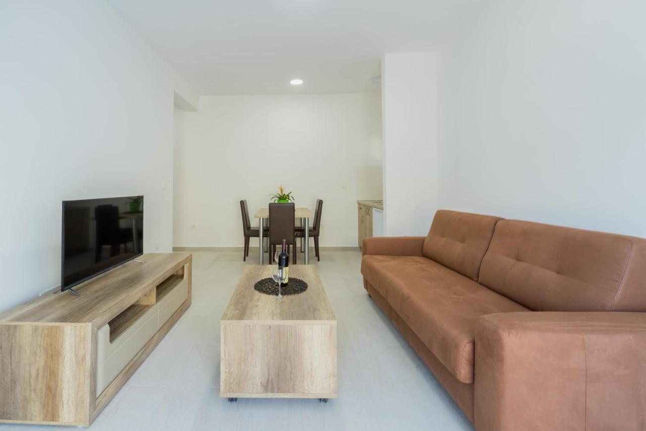 Grejm Lux Family Apartments Petrovac المظهر الخارجي الصورة